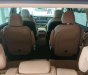 Kia Sedona Platinum D 2018 - Cần bán Kia Sedona Platinum D giá 1 tỷ 209 triệu, màu trắng