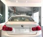 BMW 3 Series 320i  2017 - Cần bán BMW 320i năm sản xuất 2017, màu trắng, xe nhập