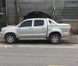 Toyota Hilux   2010 - Bán Toyota Hilux sản xuất 2010, màu bạc, nhập khẩu  