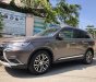 Mitsubishi Outlander    2.4  2017 - Cần bán xe Mitsubishi Outlander 2.4 full như mới, xe nhập Nhật