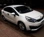 Kia Rio  MT 2015 - Bán xe Kia Rio màu trắng, đời 2015, số sàn, số km đã đi 50500 km