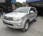 Toyota Fortuner 2.7V 4x4 AT 2011 - Cần bán gấp Fortuner 2 cầu máy xăng, sản xuất năm 2011, xe đẹp