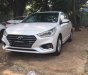 Hyundai Accent 1.4 MT Base 2018 - Hyundai Accent màu trắng số sàn xe giao ngay, hỗ trợ vay 85%, lãi suất ưu đãi. LH: 0903175312