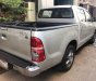 Toyota Hilux 2.5E 2012 - Cần bán xe Toyota Hilux 2.5E sản xuất 2012, màu bạc