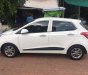 Hyundai Grand i10 2016 - Cần bán lại xe Hyundai Grand i10 đời 2016, màu trắng, nhập khẩu số tự động, giá chỉ 379 triệu