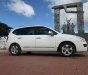 Kia Carens  2.0  2015 - Cần bán xe Kia Carens 2.0 2015, màu trắng, nhập khẩu, xe gia đình