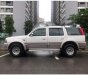 Ford Everest   MT  2006 - Cần bán gấp Ford Everest MT sản xuất 2006, màu trắng, số sàn