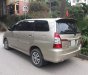 Toyota Innova 2.0E 2015 - Chính chủ tôi cần bán chiếc Toyota Innova 2.0E số sàn màu vàng cát, chính chủ tên tôi LH 0986860295