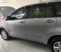 Toyota Innova 2.0E 2017 - Bán xe Toyota Innova 2.0E đời 2017, màu bạc số sàn