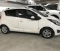 Chevrolet Spark 2016 - Cần bán gấp Chevrolet Spark năm sản xuất 2016, màu trắng, máy tốt