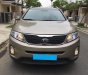 Kia Sorento 2017 - Gia đình cần bán kia Sorento 2017, số tự động, màu vàng cát