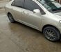 Toyota Vios 2010 - Bán ô tô Toyota Vios năm sản xuất 2010, màu vàng cát