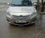 Toyota Vios 2010 - Bán ô tô Toyota Vios năm sản xuất 2010, màu vàng cát