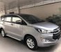 Toyota Innova 2.0E 2019 - Bán xe Toyota Innova năm sản xuất 2019, màu bạc, giá tốt