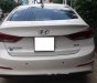 Hyundai Elantra   2.0 AT 2017 - Cần bán gấp Hyundai Elantra 2.0 AT đời 2017, màu trắng  