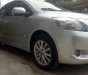 Toyota Vios  MT 2010 - Cần bán Toyota Vios MT sản xuất năm 2010, màu bạc  