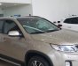 Kia Sorento 2019 - Bán xe Kia Sorento sản xuất năm 2019, màu vàng cát