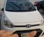 Hyundai Grand i10 2017 - Cần bán xe Hyundai Grand i10 sản xuất năm 2017, màu trắng, nhập khẩu số sàn, giá 328tr