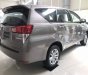 Toyota Innova 2019 - Cần bán xe Toyota Innova năm sản xuất 2019, màu xám, giá 746tr