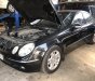 Mercedes-Benz E class E240 2005 - Bán Mercedes-Benz E class năm 2005 màu đen, giá 300 triệu