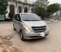 Hyundai Grand Starex 2.4 MT 2009 - Bán Hyundai Grand Starex 2.4 MT năm sản xuất 2009, màu bạc, nhập khẩu