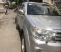 Toyota Fortuner 2010 - Cần bán Toyota Fortuner đời 2010, màu bạc xe gia đình