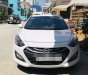 Hyundai i30 2015 - Cần bán Hyundai i30 2015, màu trắng, xe nhập