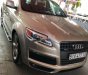 Audi Q7 2009 - Bán xe Audi Q7 năm sản xuất 2009, màu vàng, nhập khẩu xe gia đình