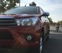 Toyota Hilux 2.4E  2016 - Chính chủ bán xe Toyota Hilux 2.4E 2016, màu đỏ, xe nhập