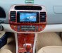 Toyota Camry 3.0V 2004 - Bán Toyota Camry 3.0V năm 2004, màu đen như mới