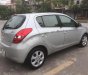 Hyundai i20 2010 - Cần bán gấp Hyundai i20 2010, màu bạc, xe nhập