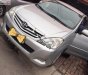 Toyota Innova 2010 - Cần bán gấp Toyota Innova 2010, màu bạc, 345tr