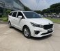 Kia Sedona  2.2 Luxury D 2019 - Bán Kia Sedona 2019 - Có sẵn xe, giảm ngay TM và miễn phí công bão dưỡng xe