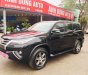 Toyota Fortuner 2017 - Bán Toyota Fortuner sản xuất và ĐK 2017, màu đen, xe đẹp như mới