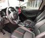 Mazda 2 1.5AT 2017 - Bán Mazda 2 1.5AT sản xuất 2017, màu đỏ
