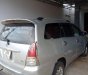 Toyota Innova J 2006 - Bán gấp Toyota Innova J 2006, màu bạc chính chủ, 240 triệu 