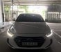 Hyundai Elantra  1.6AT 2017 - Bán Hyundai Elantra 1.6AT đời 2017, màu trắng, xe nhập, giá tốt