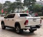 Toyota Hilux 2018 - Hilux 2.8G Platinum mới tinh chưa hết roda