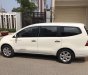 Nissan Grand livina 2011 - Chính chủ bán Nissan Grand livina năm sản xuất 2011, màu trắng, xe nhập