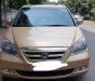 Honda Odyssey   2005 - Cần bán gấp Honda Odyssey đời 2005, màu vàng, nhập khẩu, xe đẹp