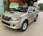 Toyota Hilux 4x4 G 2013 - Bán Toyota Hilux 4x4 G năm sản xuất 2013, màu vàng giá cạnh tranh