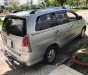 Toyota Innova V 2010 - Cần bán Innova V 2010, màu bạc máy tốt