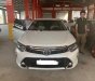 Toyota Camry 2.0E 2018 - Bán ô tô Toyota Camry 2.0E đời 2018, màu trắng giá cạnh tranh