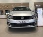 Volkswagen Polo 1.6AT 2017 - Bán Volkswagen Polo Sedan 1.6AT- Khuyến mãi lớn 1 ngày duy nhất ngày 20/4/2019