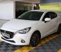 Mazda 2 1.5AT 2016 - Bán xe Mazda 2 1.5AT năm 2016, màu trắng giá cạnh tranh