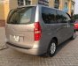 Hyundai Grand Starex 2.5 MT 2013 - Bán gấp Hyundai Grand Starex 2.5 MT 2013, màu xám, nhập khẩu 