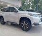 Mitsubishi Pajero Sport 2018 - Cần bán xe Mitsubishi Pajero Sport sản xuất 2018, màu trắng, nhập khẩu Thái Lan, giá tốt