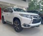 Mitsubishi Pajero Sport 2018 - Cần bán xe Mitsubishi Pajero Sport sản xuất 2018, màu trắng, nhập khẩu Thái Lan, giá tốt