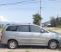 Toyota Innova 2013 - Bán Toyota Innova năm sản xuất 2013, màu bạc xe gia đình