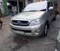 Toyota Hilux 2010 - Chính chủ bán Toyota Hilux năm 2010, màu bạc, nhập khẩu nguyên chiếc